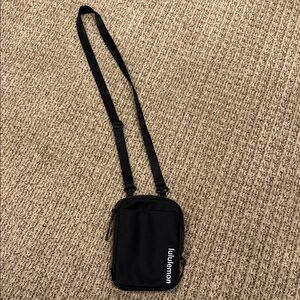 lululemon crossbody